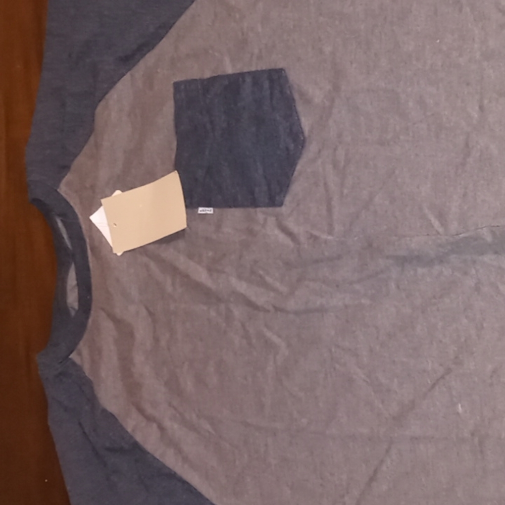 Men's Levi's Tee shirt brand new